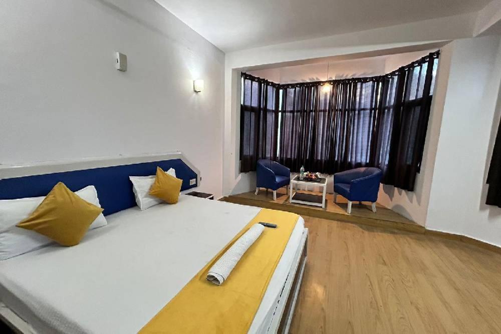 Hotel Kalinga Intercontinental Manali Eksteriør billede